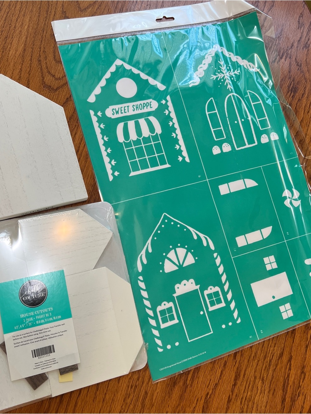 Chalk Couture Gingerbread House Bundle | Transfer + 4 Wood House Surfaces | New